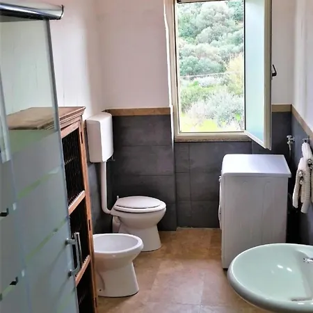 Apartamento Grosse In Mit Moeblierter Terrasse Badesi